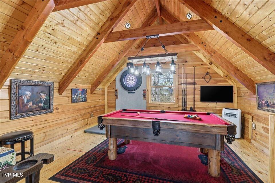 Photo #37: 430 Filet Lane