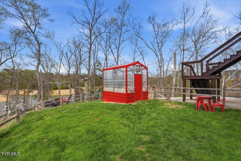 Photo #54: 430 Filet Lane