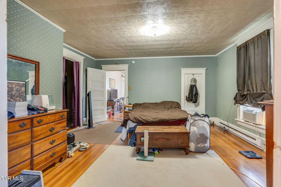 Photo #48: 620 Cherry Street