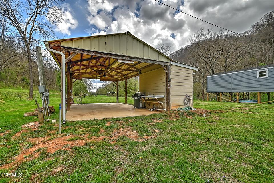 Photo #11: 2745 Anglers Way Road