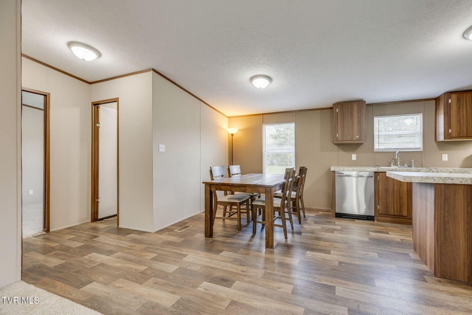 Photo #7: 436 Wilder Street