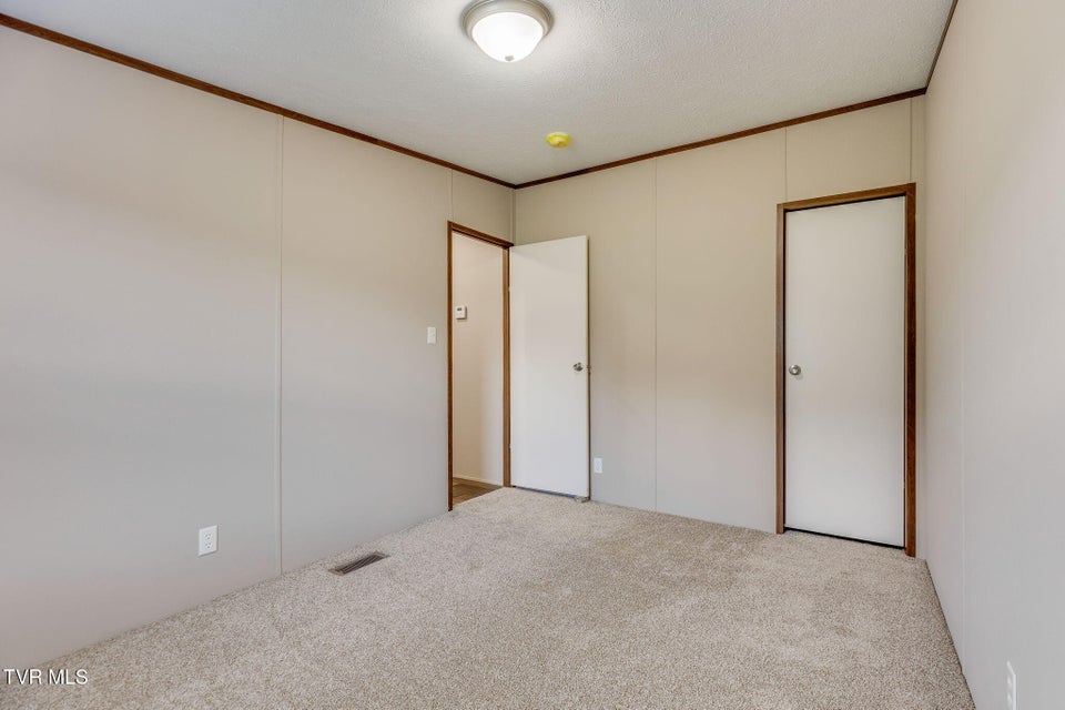 Photo #22: 436 Wilder Street