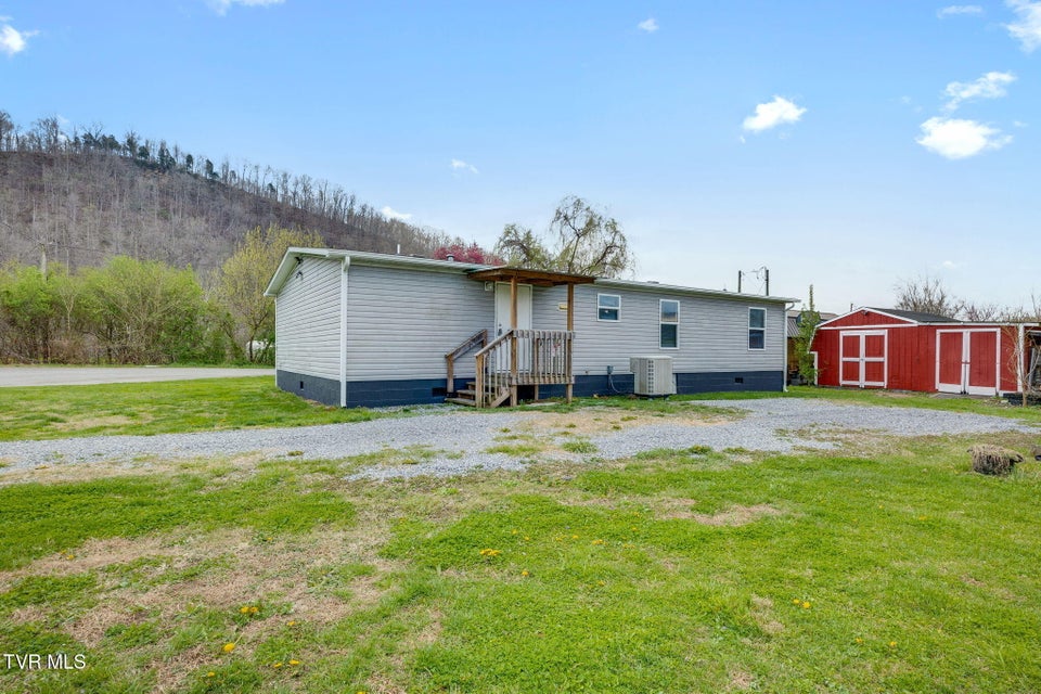 Photo #25: 436 Wilder Street