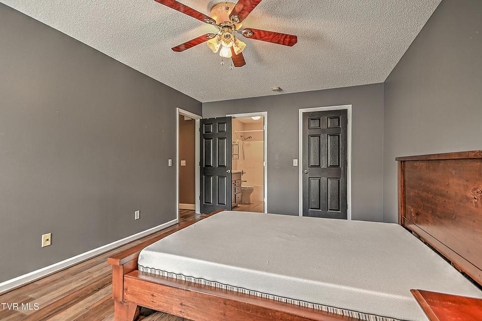 Photo #6: 243 Sapling Grove Court