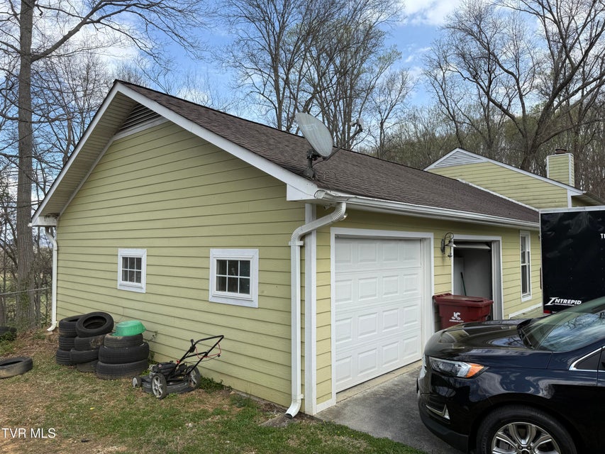 Photo #5: 5 Overlook Court