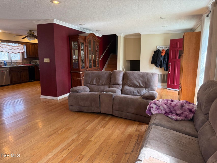 Photo #11: 5 Overlook Court