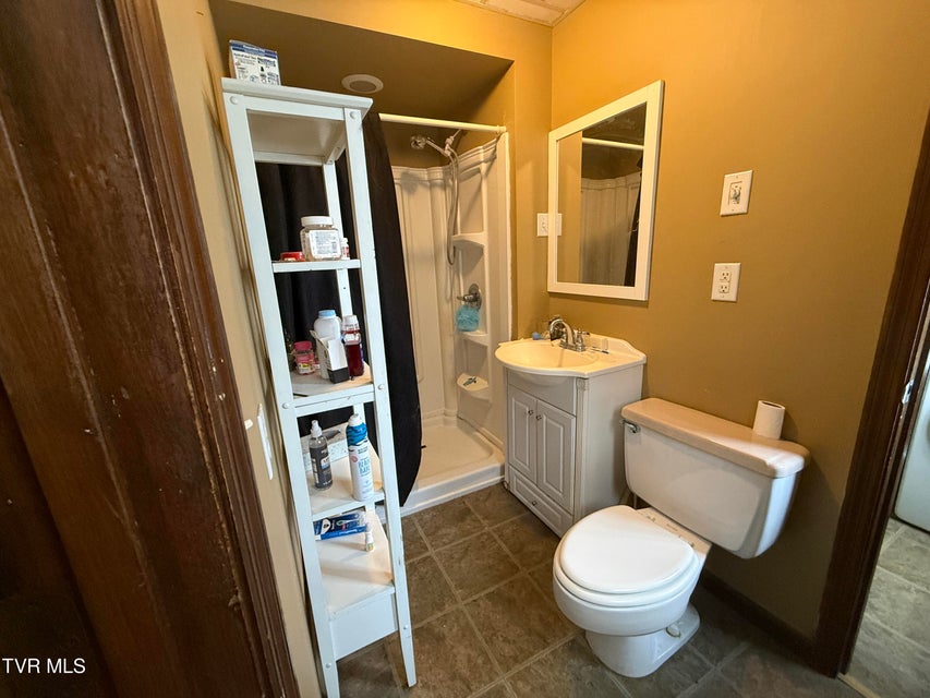 Photo #17: 5 Overlook Court