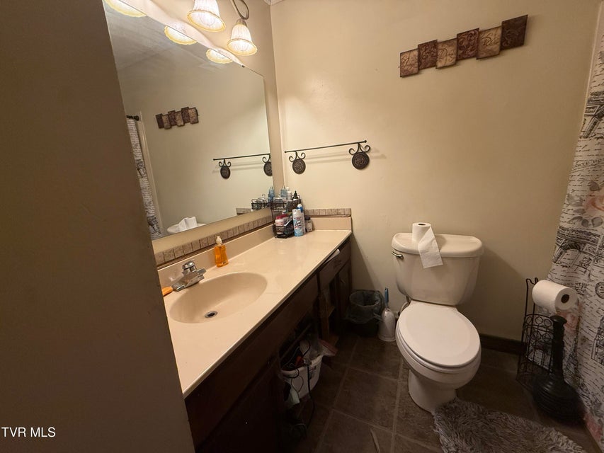 Photo #22: 5 Overlook Court