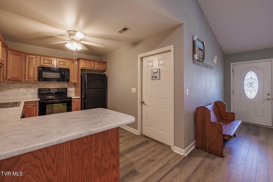 Photo #6: 58 Sagewood Court