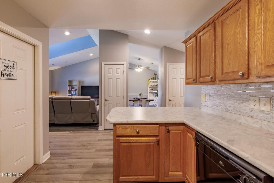 Photo #8: 58 Sagewood Court