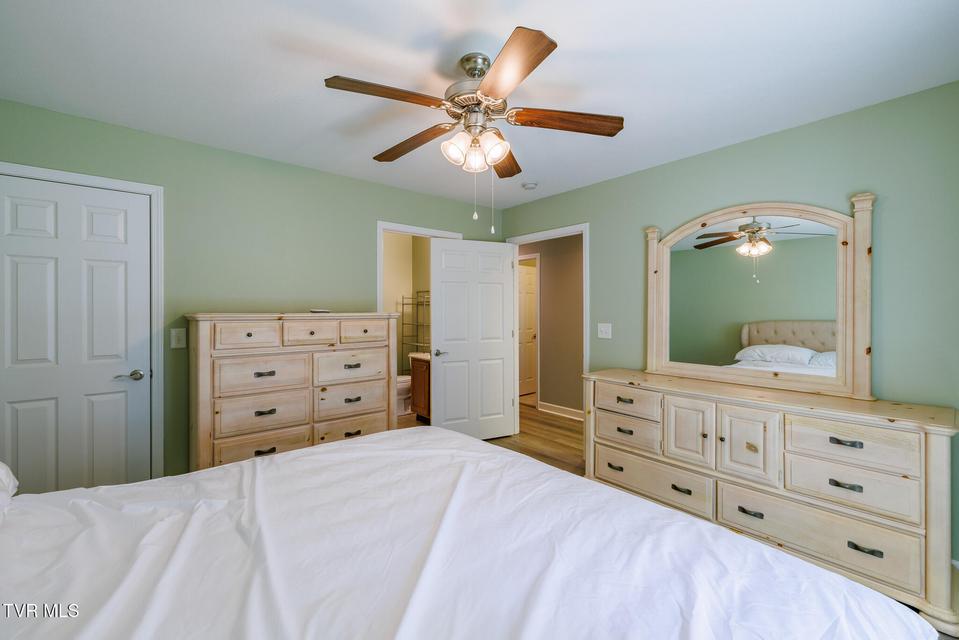 Photo #13: 58 Sagewood Court