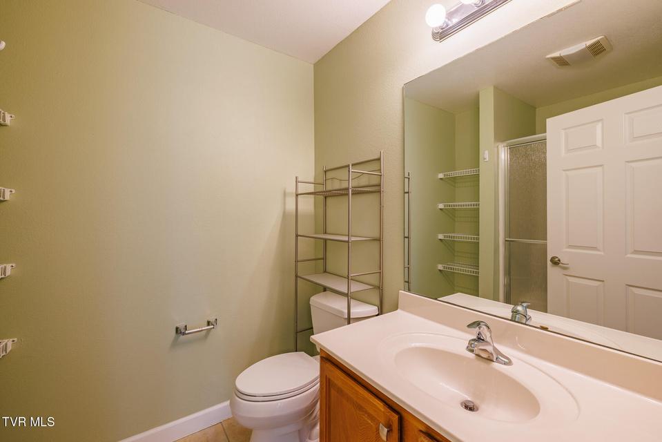 Photo #14: 58 Sagewood Court