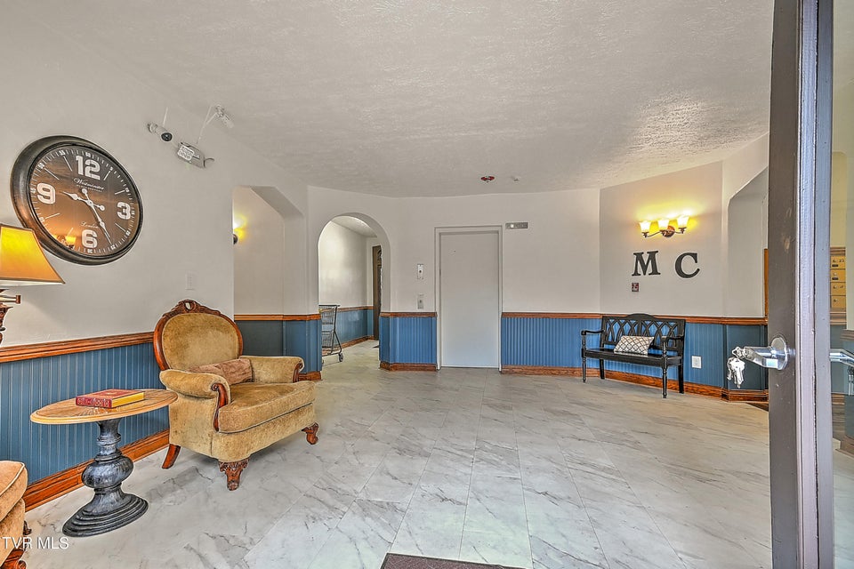 Photo #38: 701 Locust Street