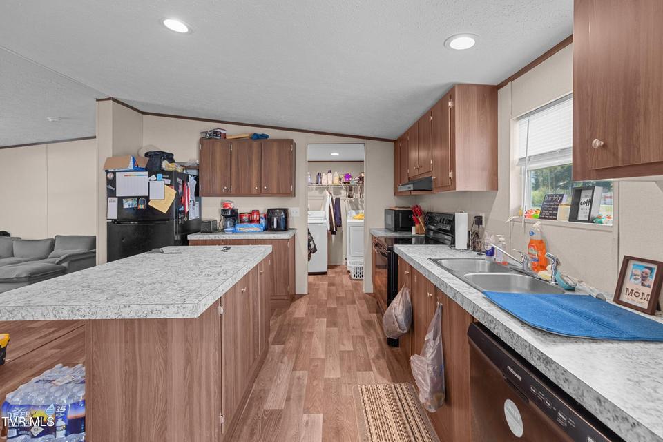 Photo #11: 1469 Old Newport Highway