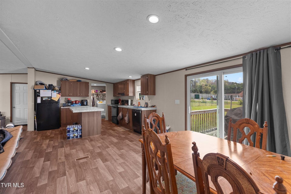 Photo #15: 1469 Old Newport Highway