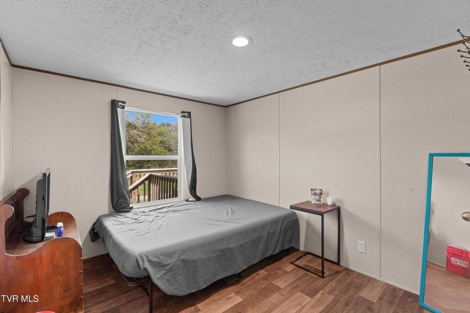 Photo #21: 1469 Old Newport Highway