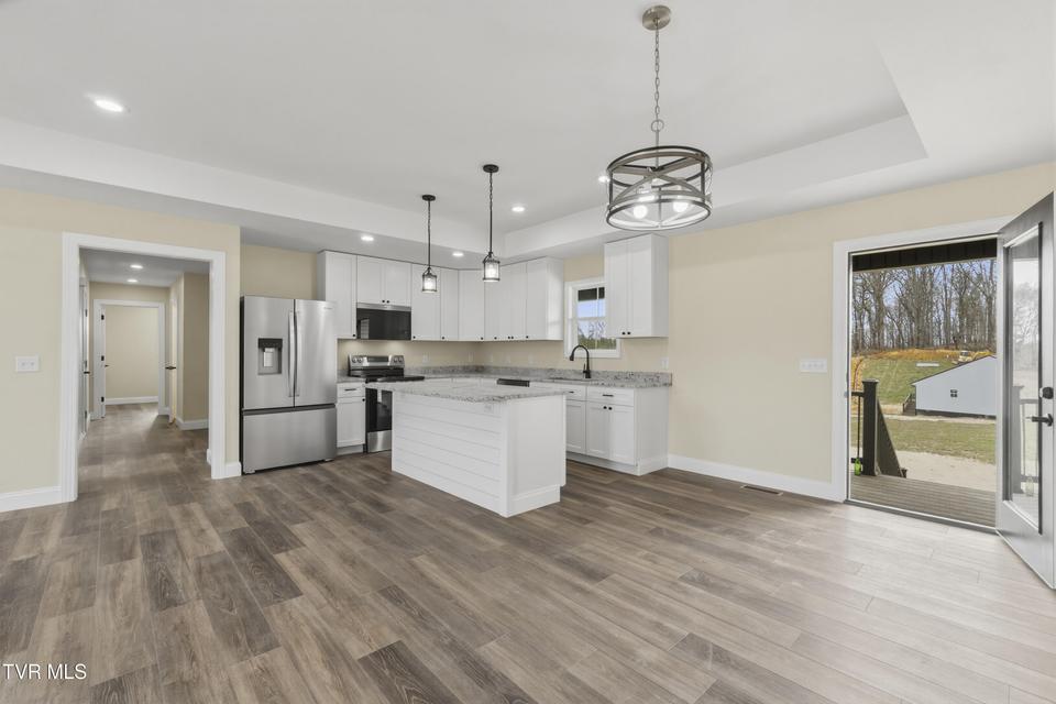 Photo #10: 410 Gibson Loop