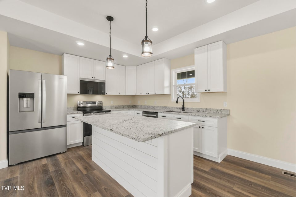 Photo #11: 410 Gibson Loop