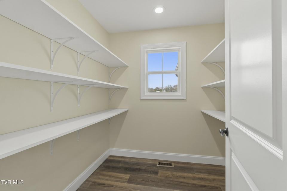 Photo #13: 410 Gibson Loop