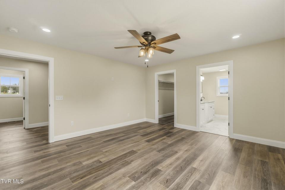 Photo #24: 410 Gibson Loop