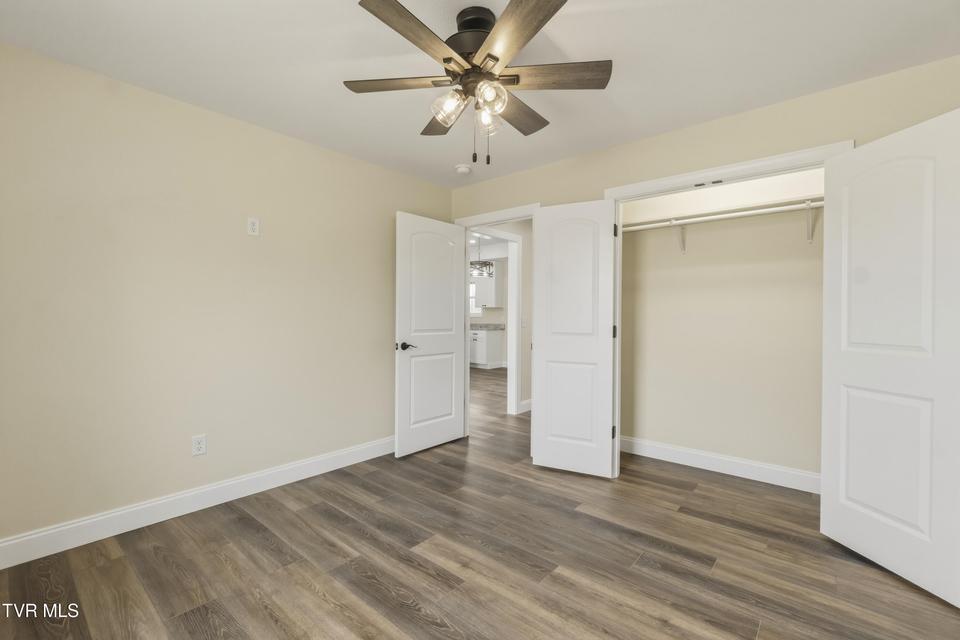 Photo #37: 410 Gibson Loop