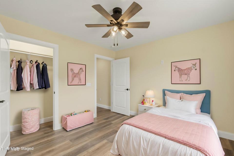 Photo #41: 410 Gibson Loop