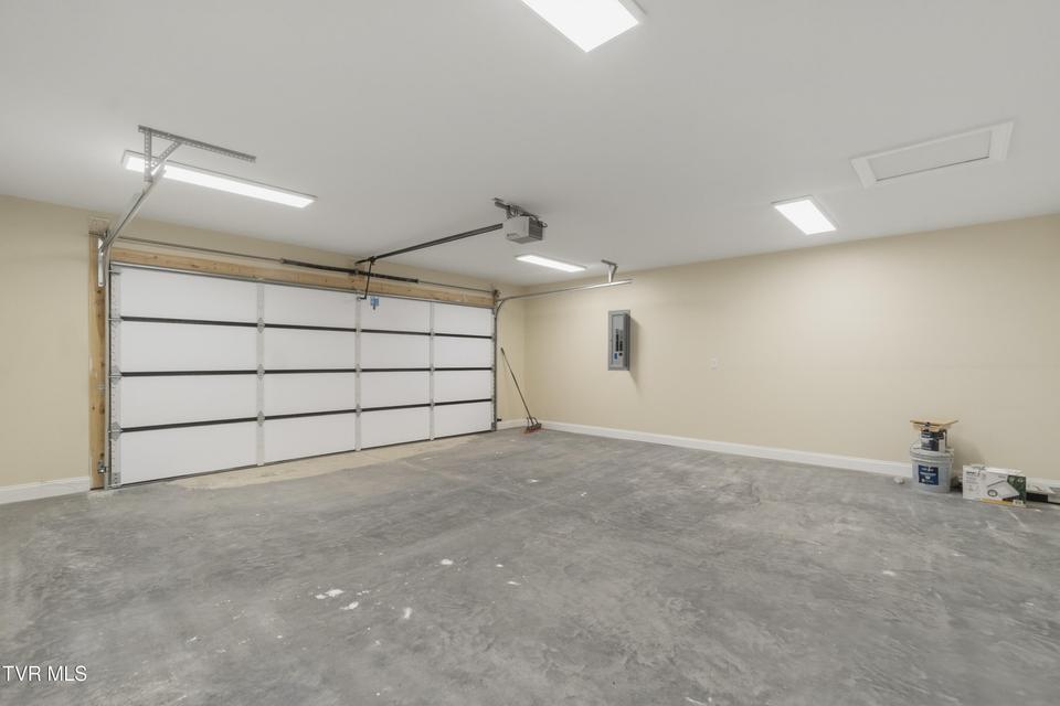 Photo #45: 410 Gibson Loop