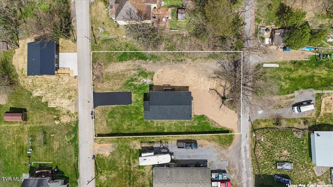 Photo #9: 108 Lily Street