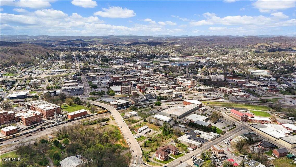 Photo #10: 108 Lily Street