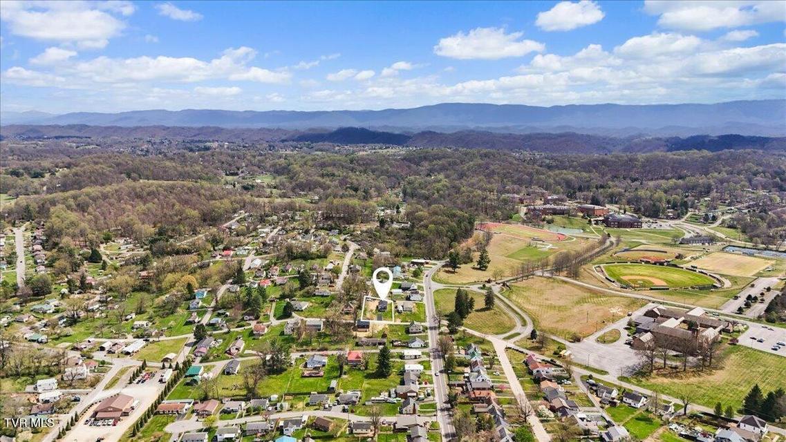 Photo #12: 108 Lily Street