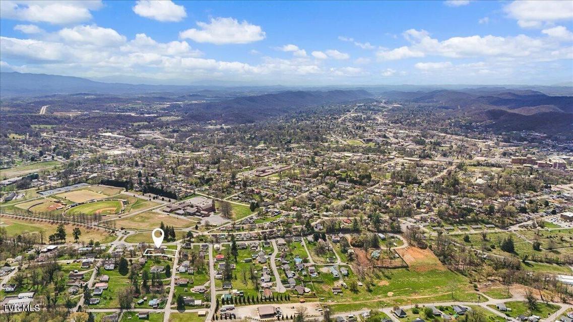 Photo #13: 108 Lily Street