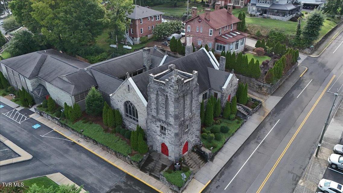 Photo #17: 108 Lily Street