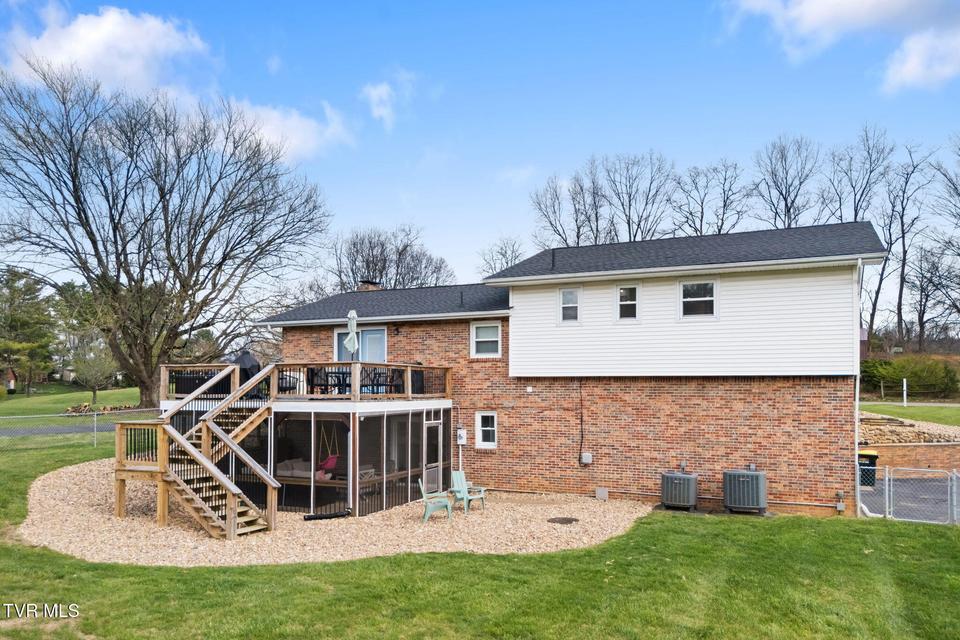 Photo #7: 19763 Mccray Drive