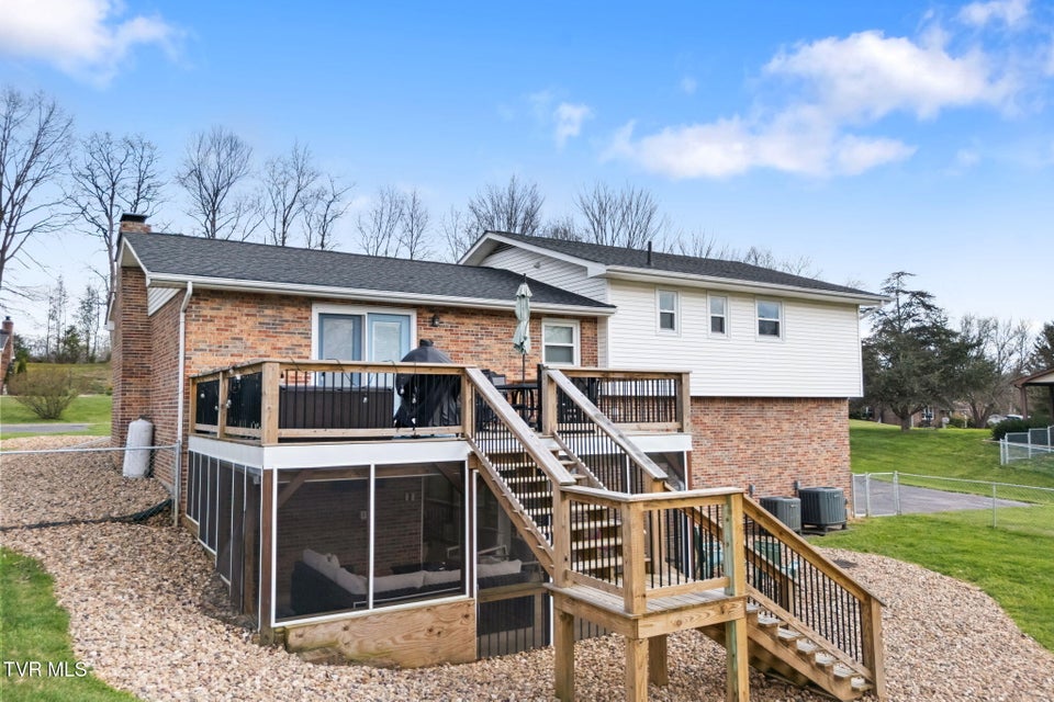 Photo #9: 19763 Mccray Drive