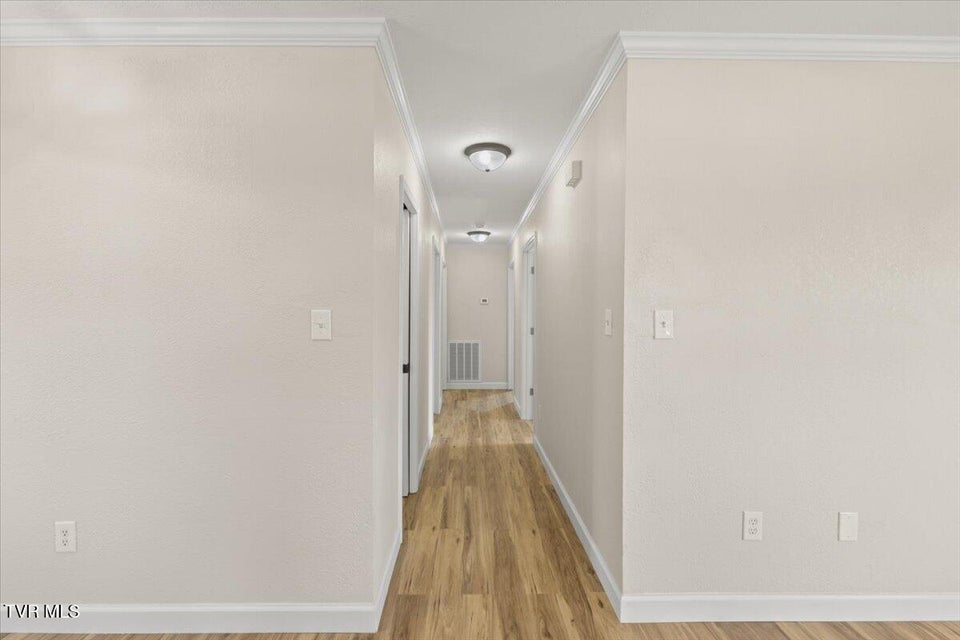 Photo #32: 108 Lily Street