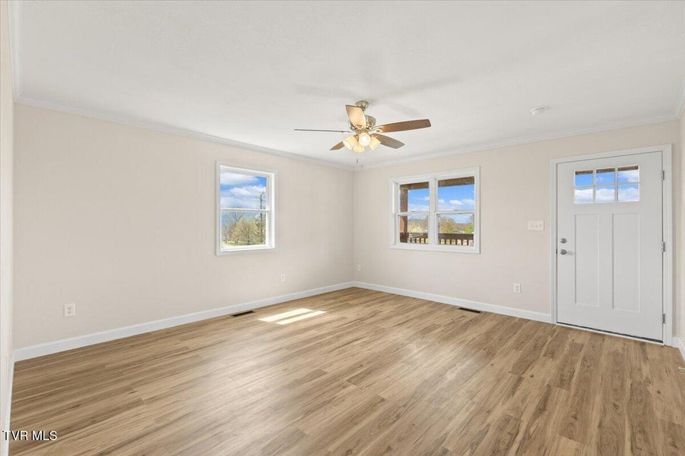 Photo #24: 108 Lily Street