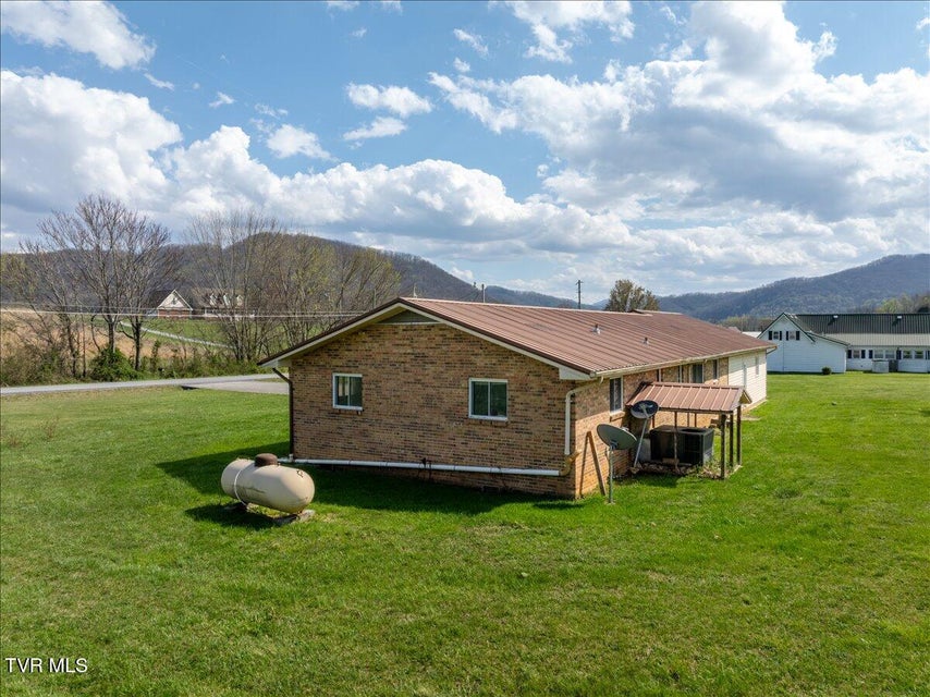 Photo #12: 345 Arrowood Road