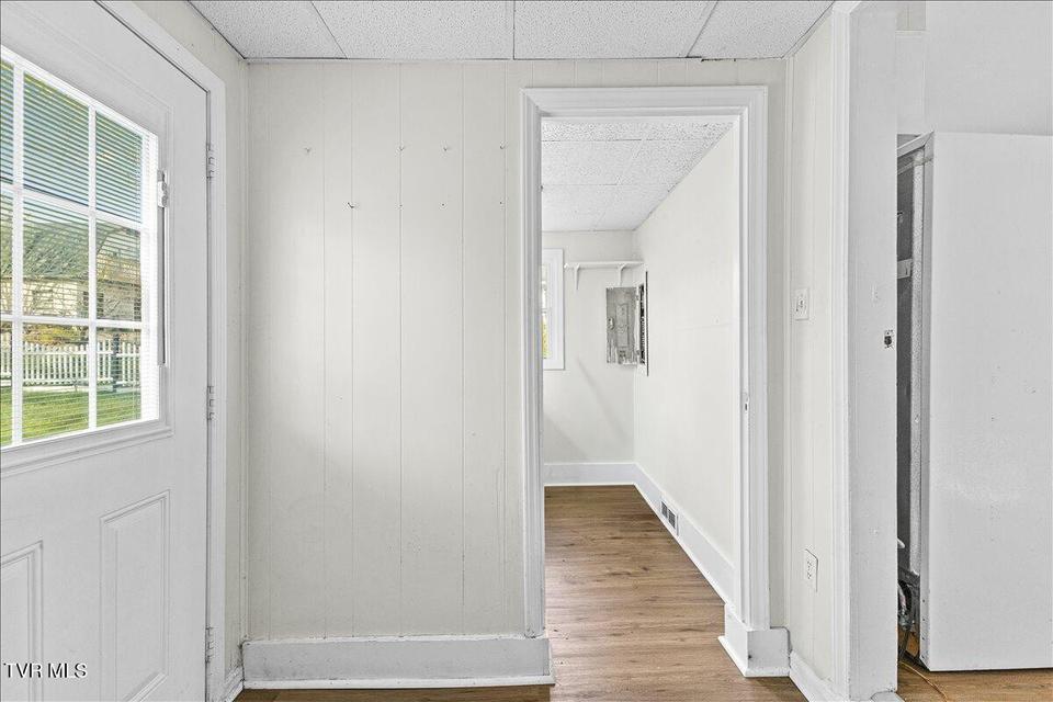 Photo #21: 568 Old Airport Road