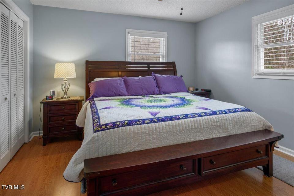 Photo #46: 109 Valmar Road