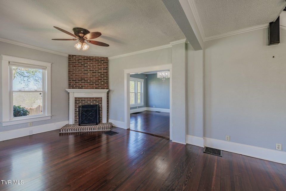 Photo #3: 1503 Virginia Street