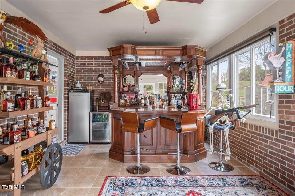 Photo #23: 109 Valmar Road