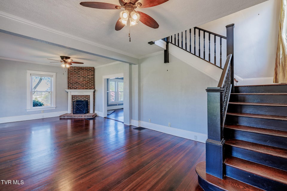 Photo #5: 1503 Virginia Street