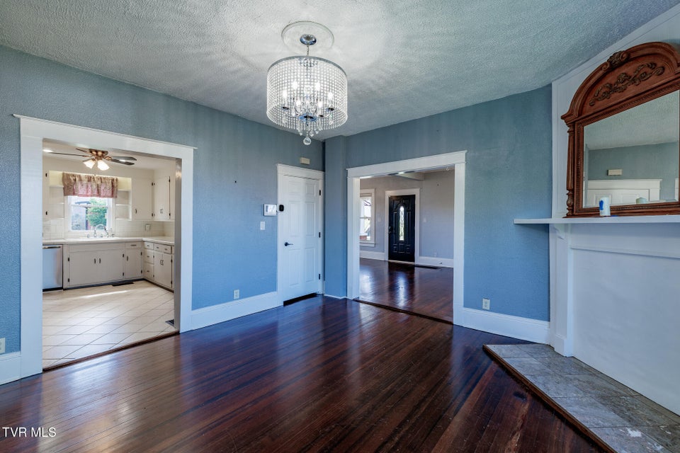 Photo #7: 1503 Virginia Street