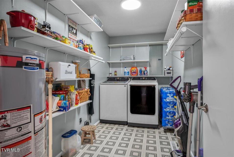 Photo #20: 109 Valmar Road