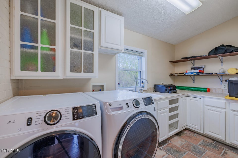 Photo #14: 1503 Virginia Street