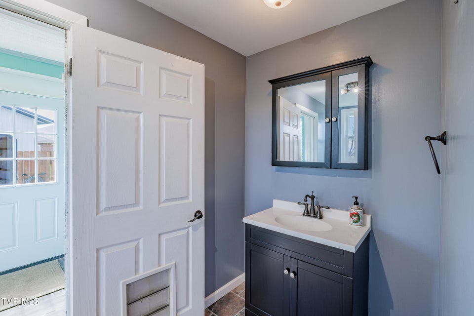 Photo #17: 1503 Virginia Street