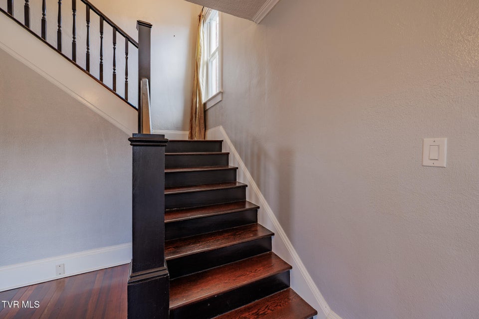 Photo #24: 1503 Virginia Street