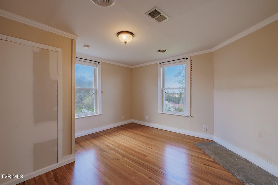 Photo #26: 1503 Virginia Street