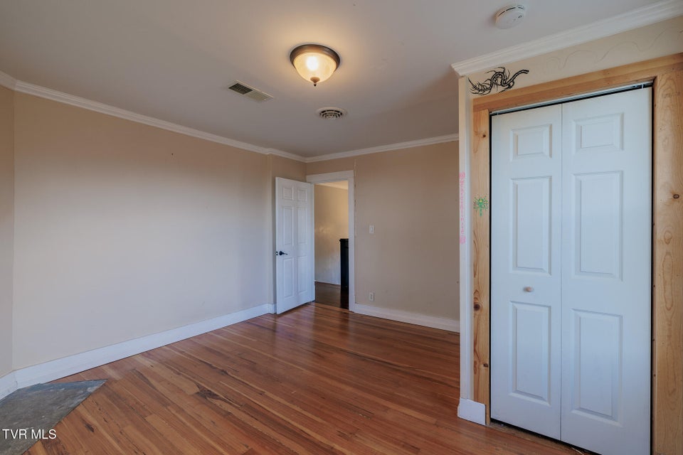 Photo #27: 1503 Virginia Street