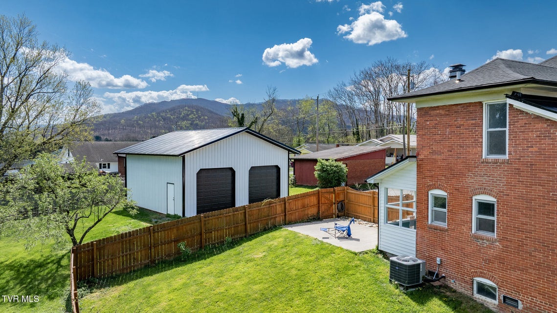 Photo #53: 1503 Virginia Street